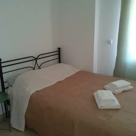 בית הארחה Platána 	Kymi Bay House מראה חיצוני תמונה