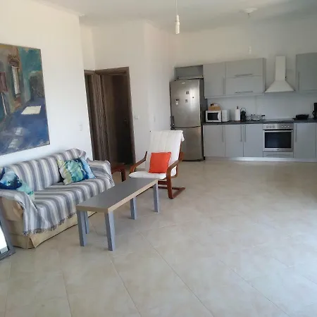 בית הארחה Platána 	Kymi Bay House מראה חיצוני תמונה