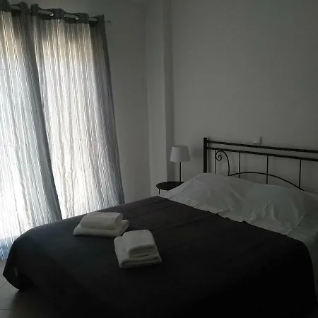 בית הארחה Platána 	Kymi Bay House מראה חיצוני תמונה