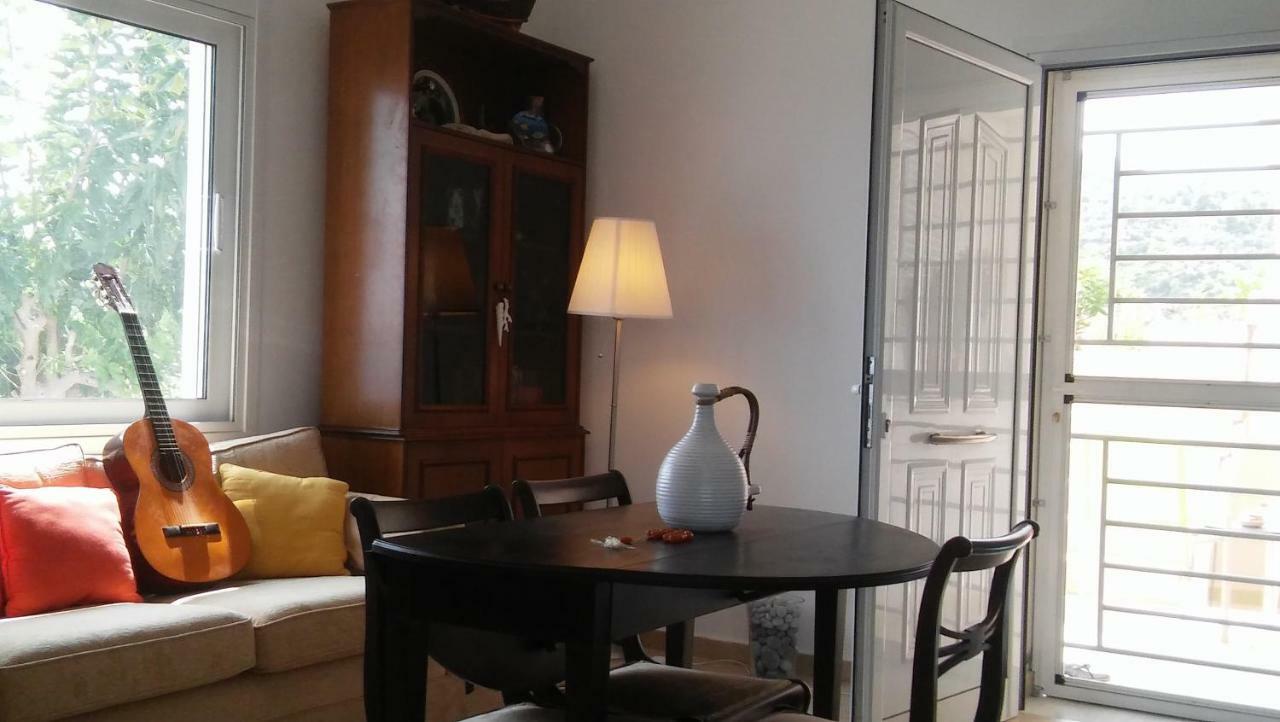 Kymi Bay House Country house Platana